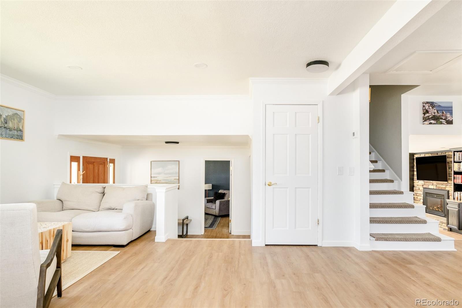 MLS Image #13 for 5462 w geddes place,littleton, Colorado