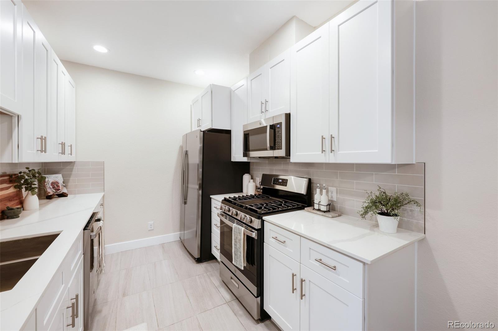 MLS Image #12 for 1401 w 85th avenue,denver, Colorado