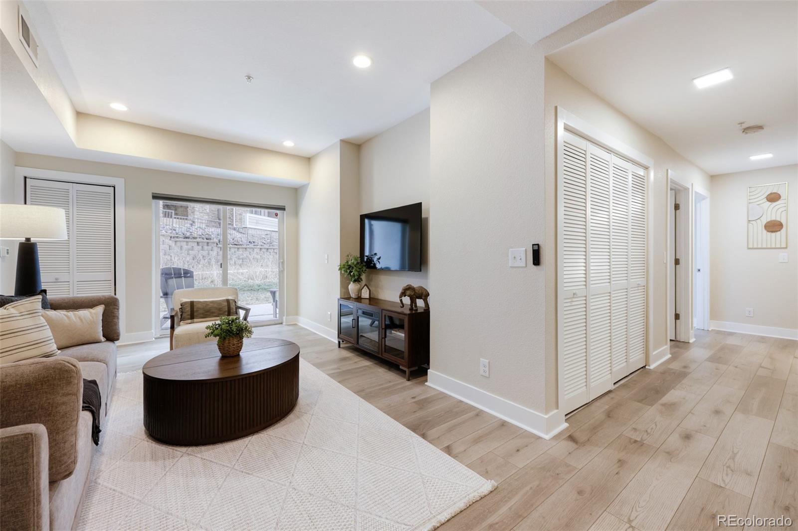 MLS Image #6 for 1401 w 85th avenue,denver, Colorado