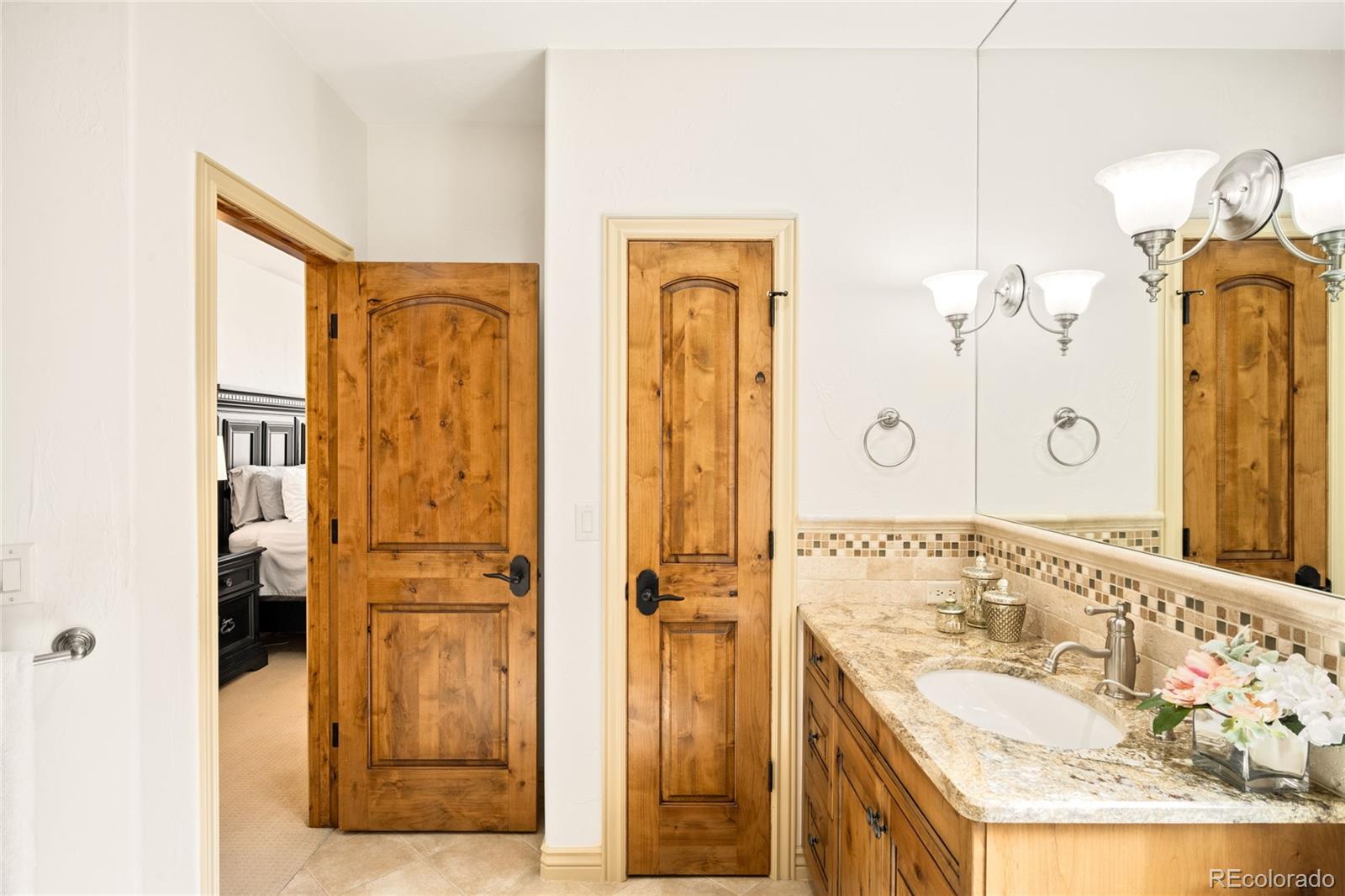 MLS Image #37 for 270  glencoe street,denver, Colorado