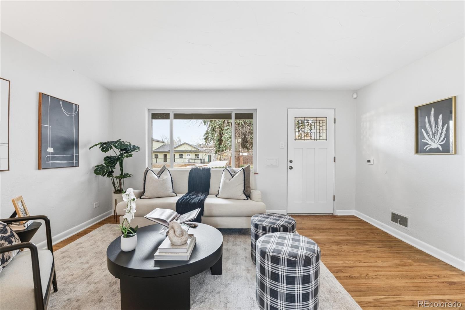 MLS Image #4 for 3315 n clayton street,denver, Colorado
