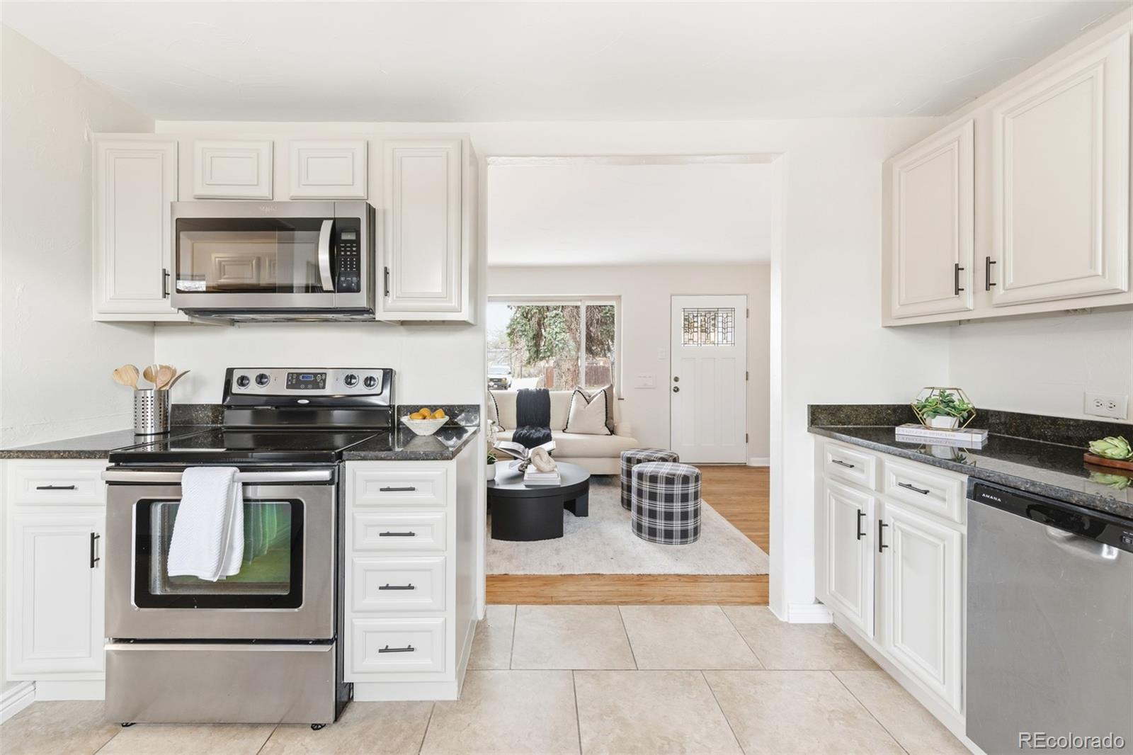 MLS Image #7 for 3315 n clayton street,denver, Colorado