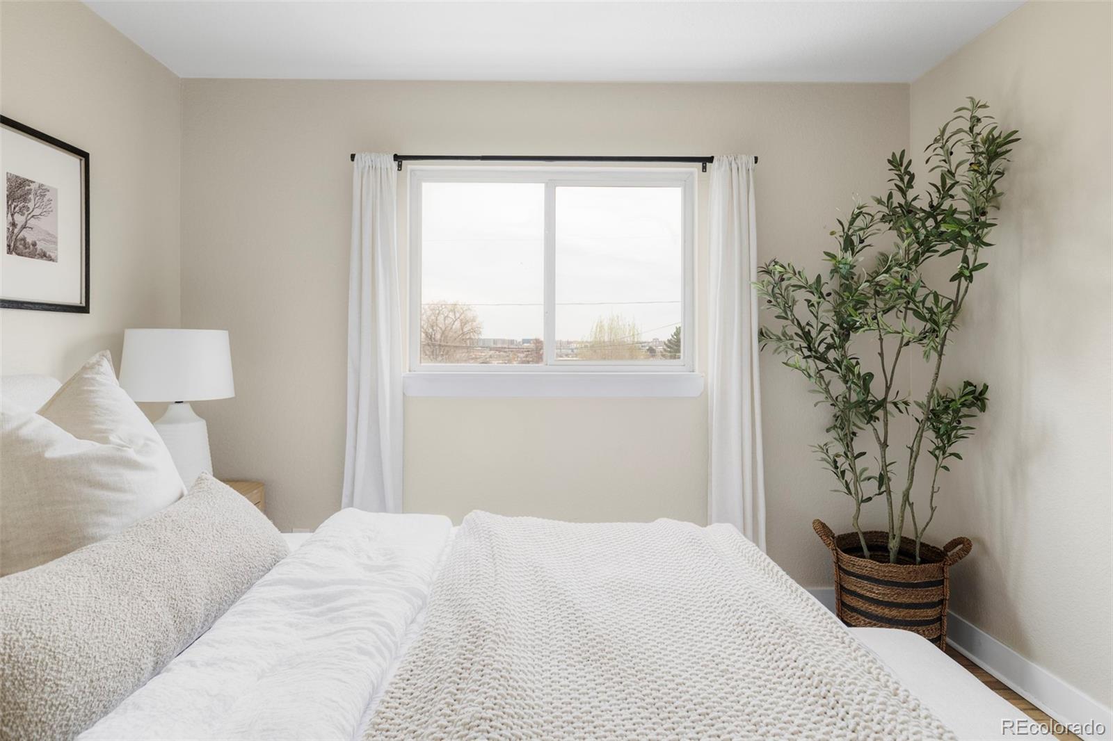 MLS Image #12 for 750  irving street,denver, Colorado