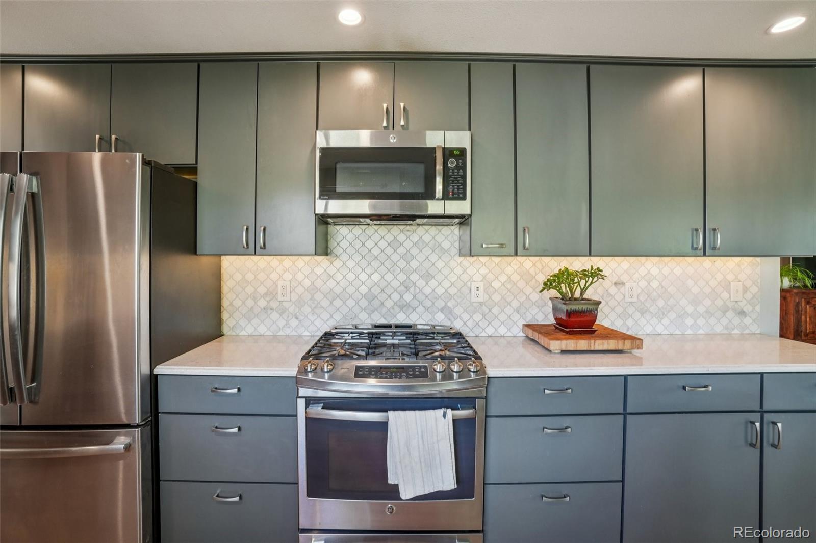MLS Image #11 for 8009  james court,niwot, Colorado