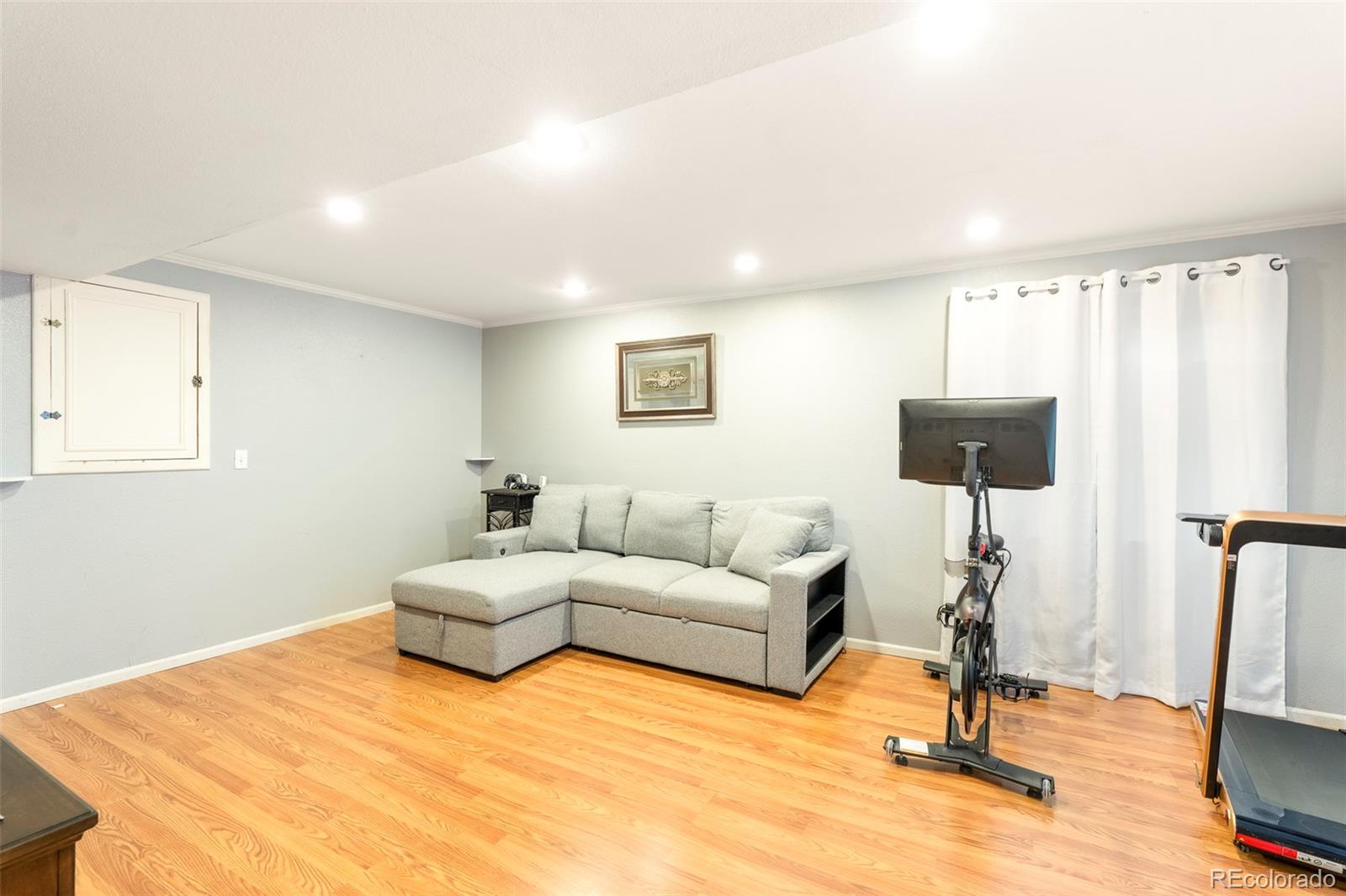 MLS Image #23 for 22298 e lake avenue,centennial, Colorado