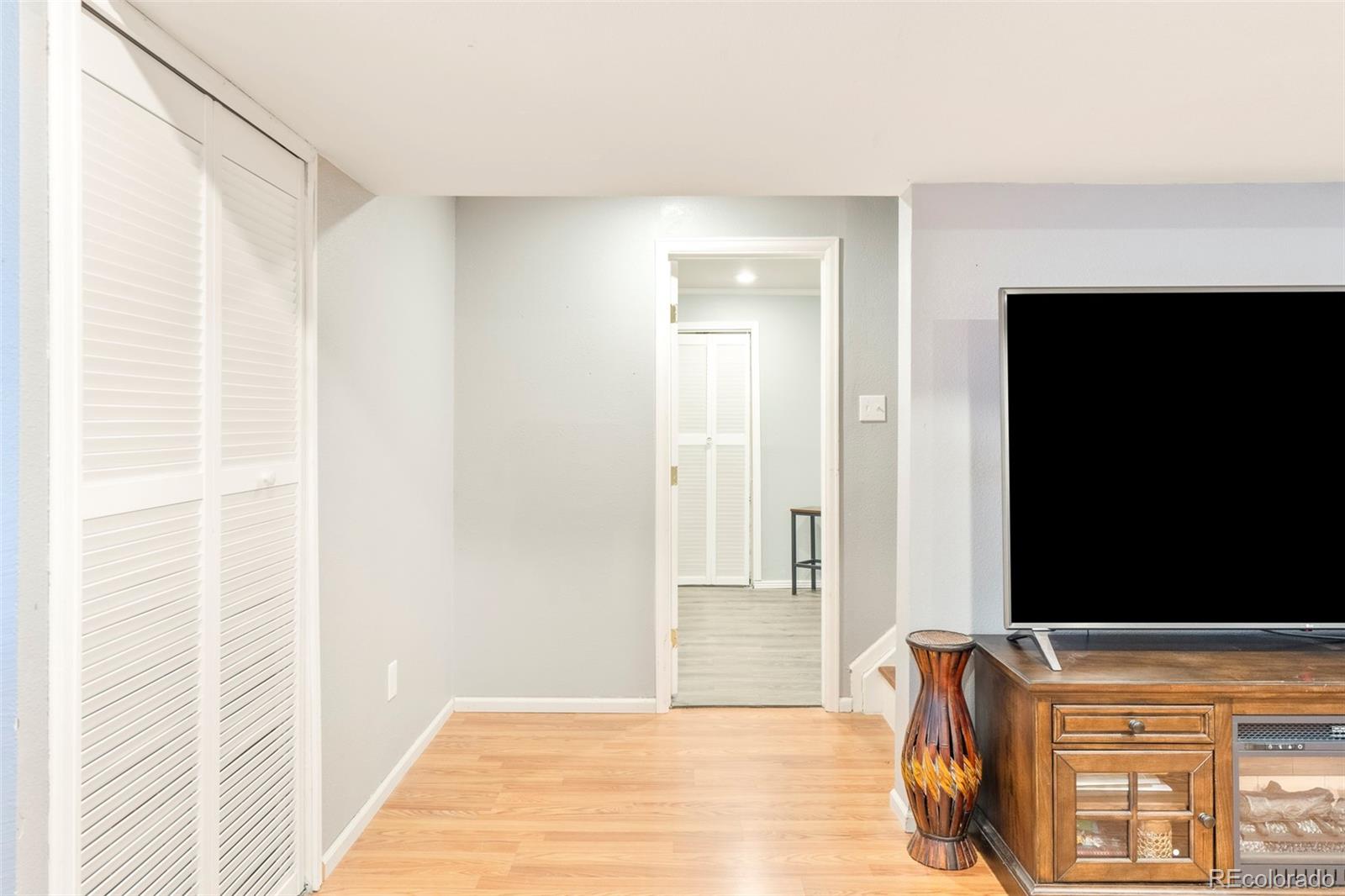 MLS Image #25 for 22298 e lake avenue,centennial, Colorado