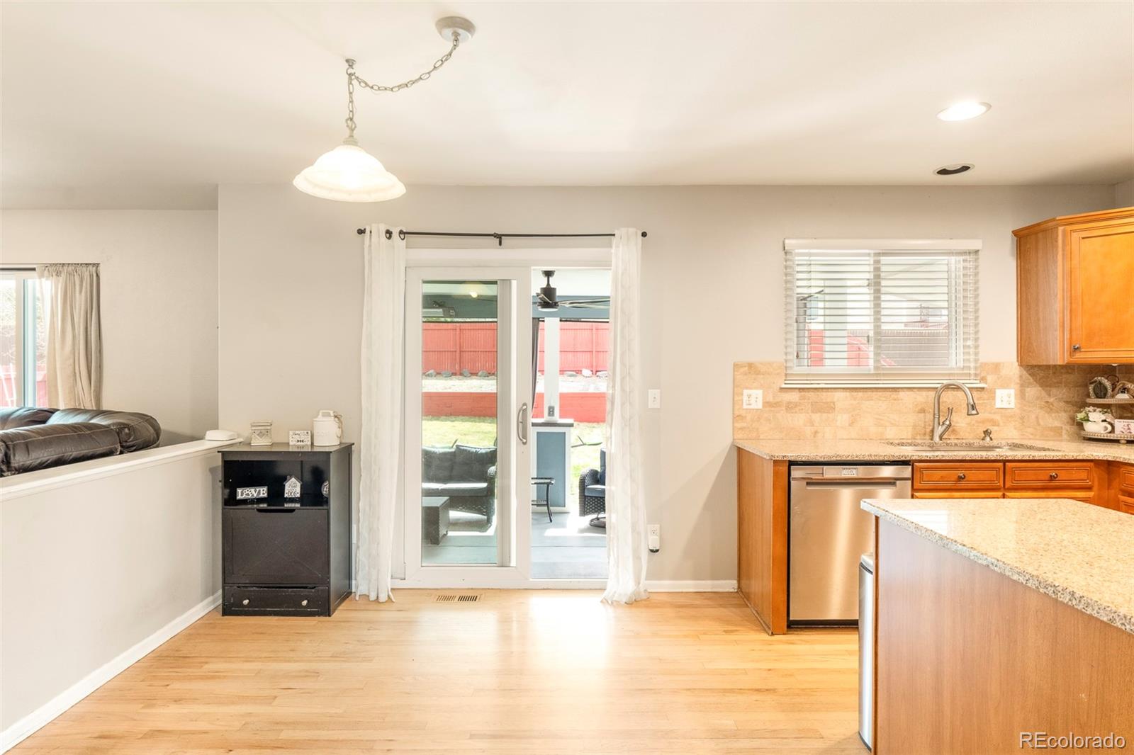 MLS Image #5 for 22298 e lake avenue,centennial, Colorado