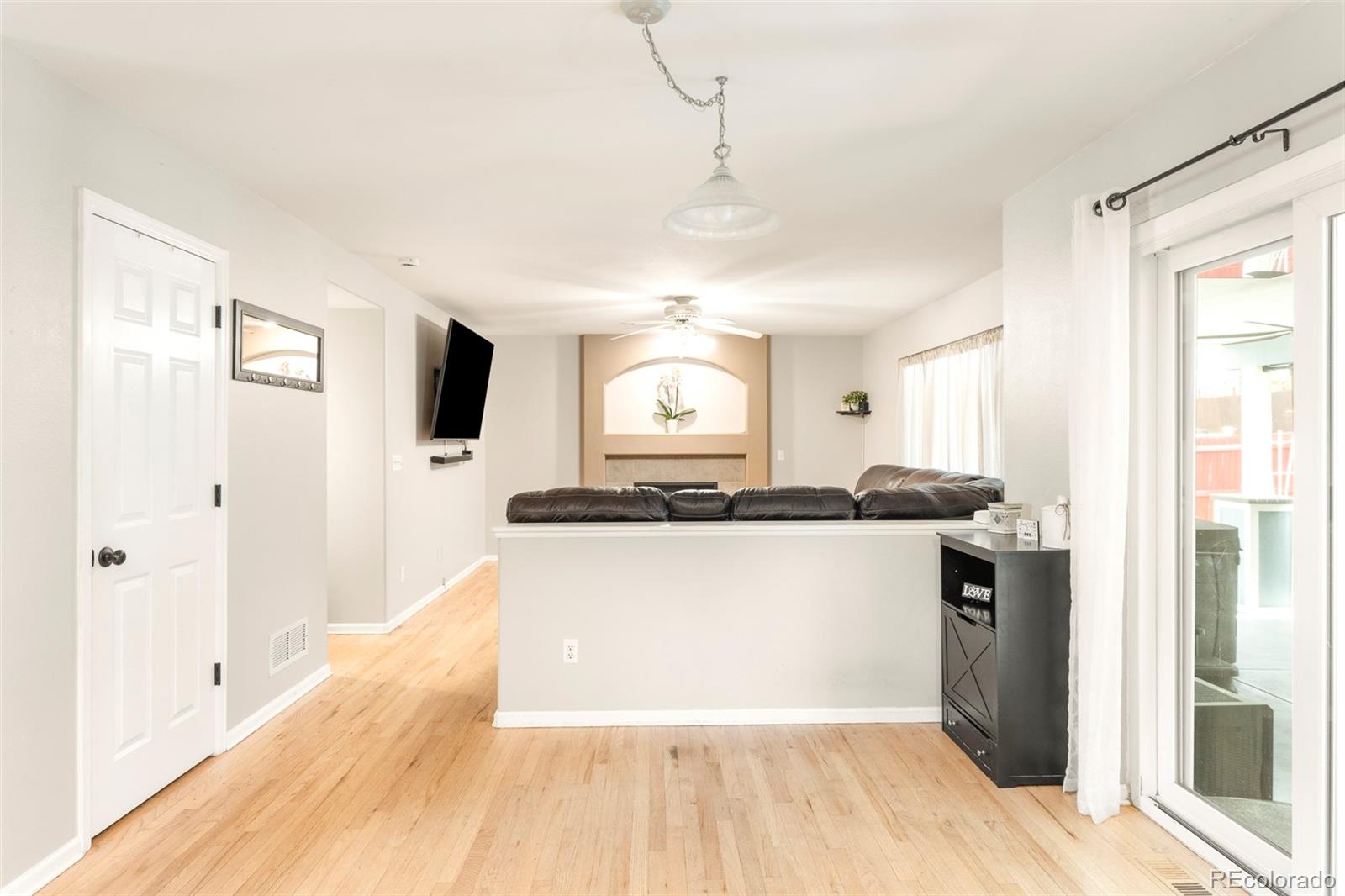 MLS Image #9 for 22298 e lake avenue,centennial, Colorado