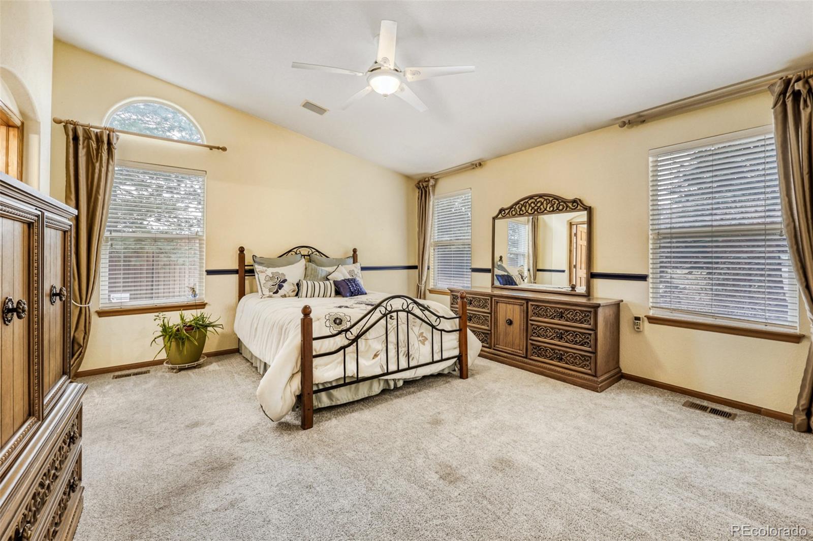 MLS Image #7 for 18379 e linvale drive,aurora, Colorado