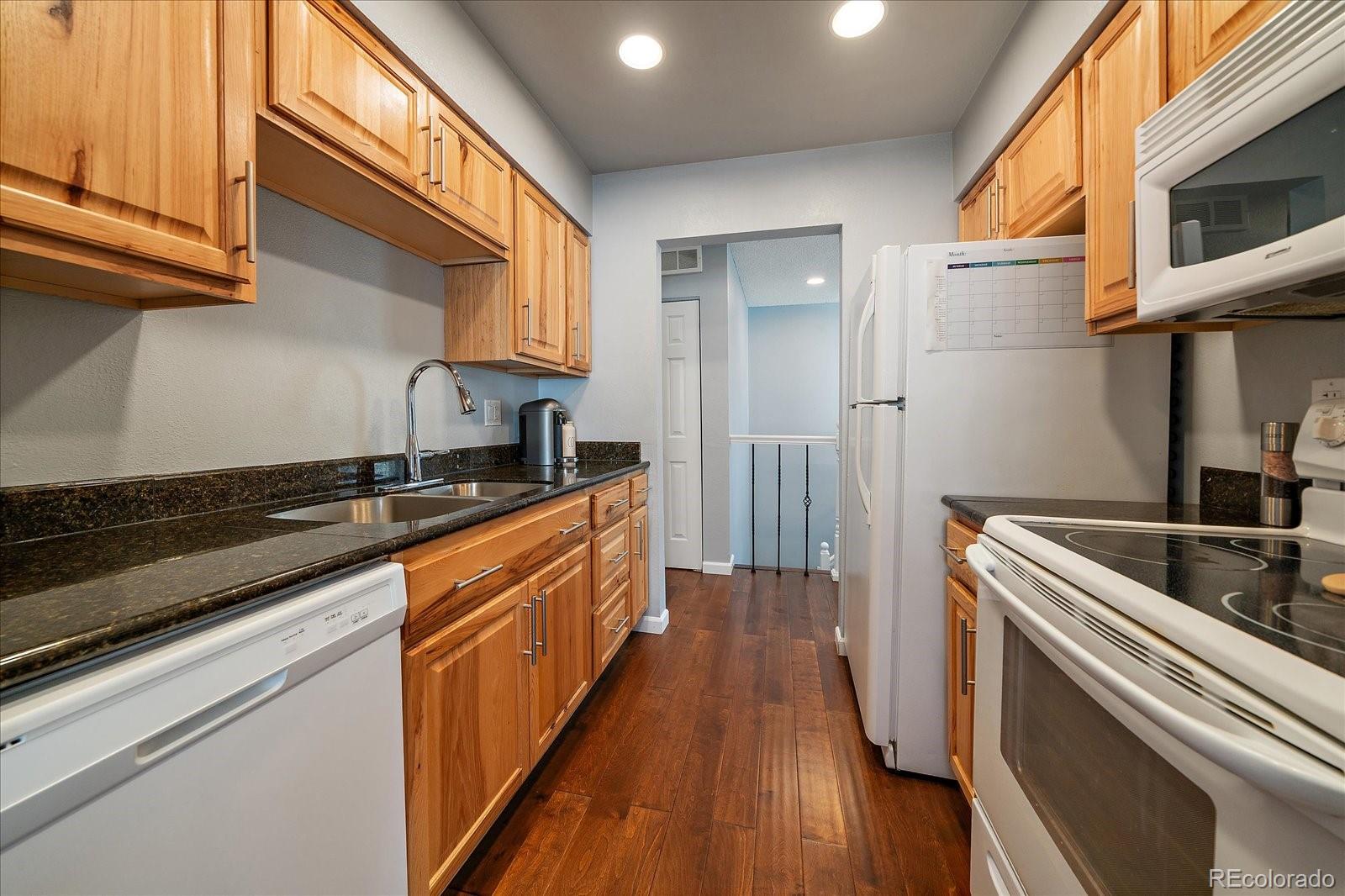 MLS Image #7 for 8414 s everett way,littleton, Colorado