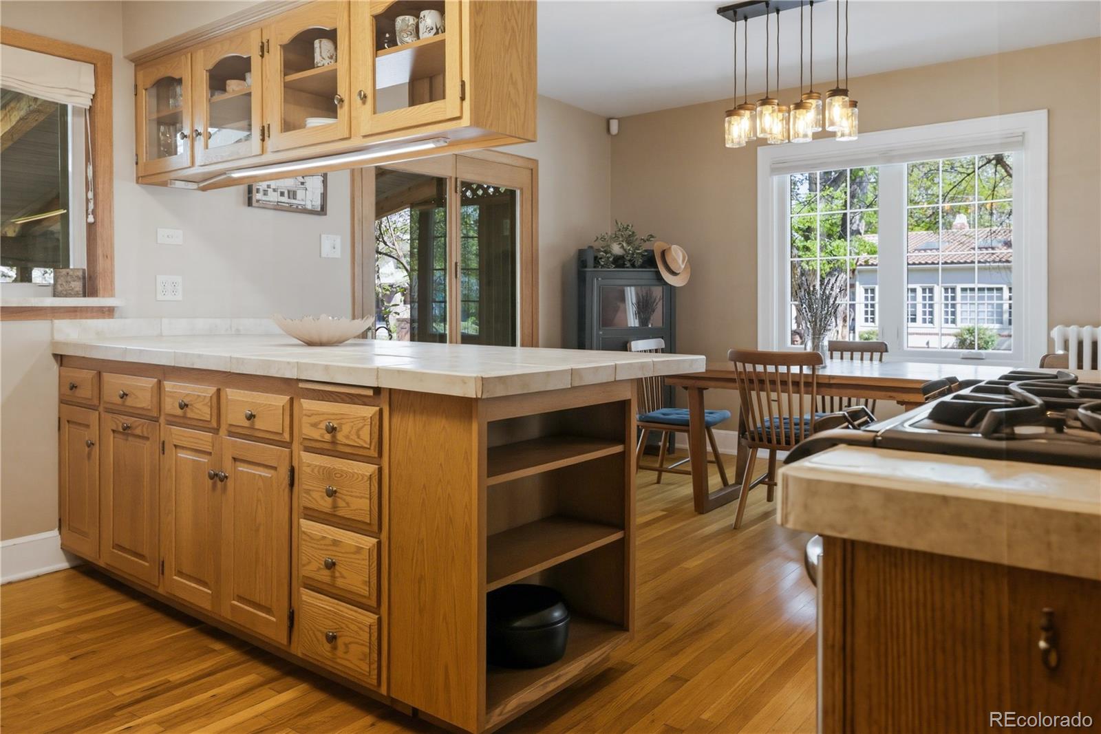 MLS Image #19 for 1793  ivanhoe street,denver, Colorado