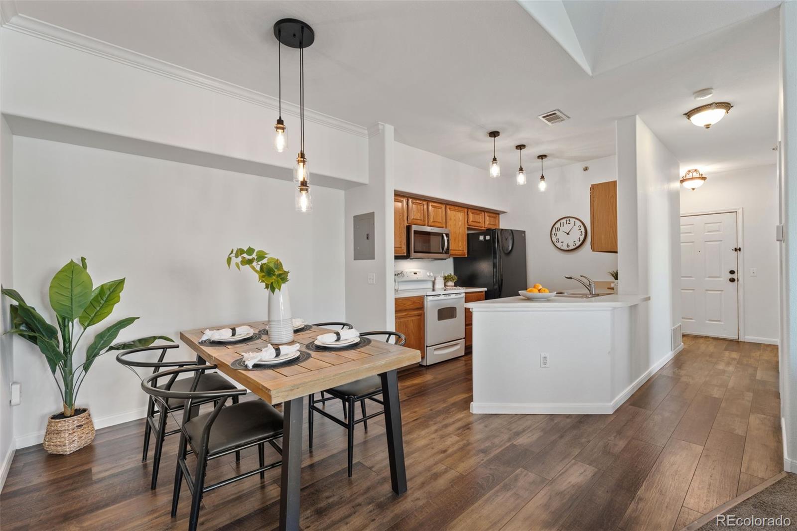MLS Image #5 for 6009  castlegate drive c36,castle rock, Colorado