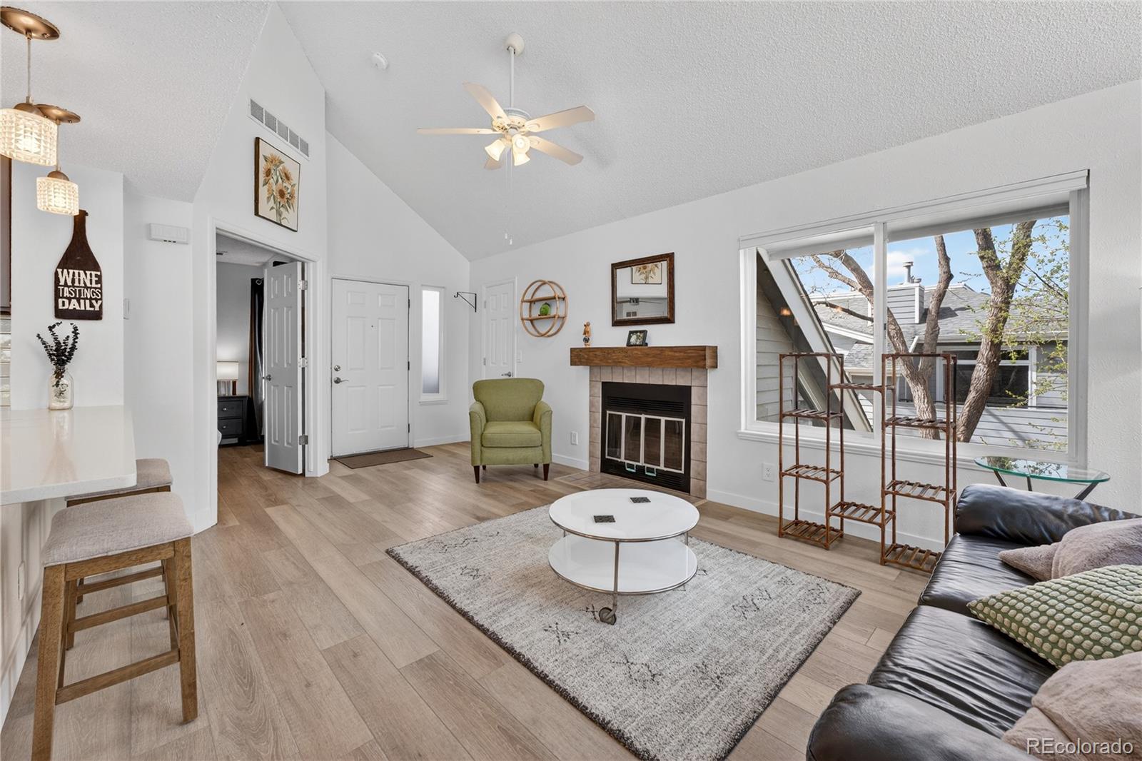 MLS Image #1 for 8500 e jefferson avenue 8b,denver, Colorado