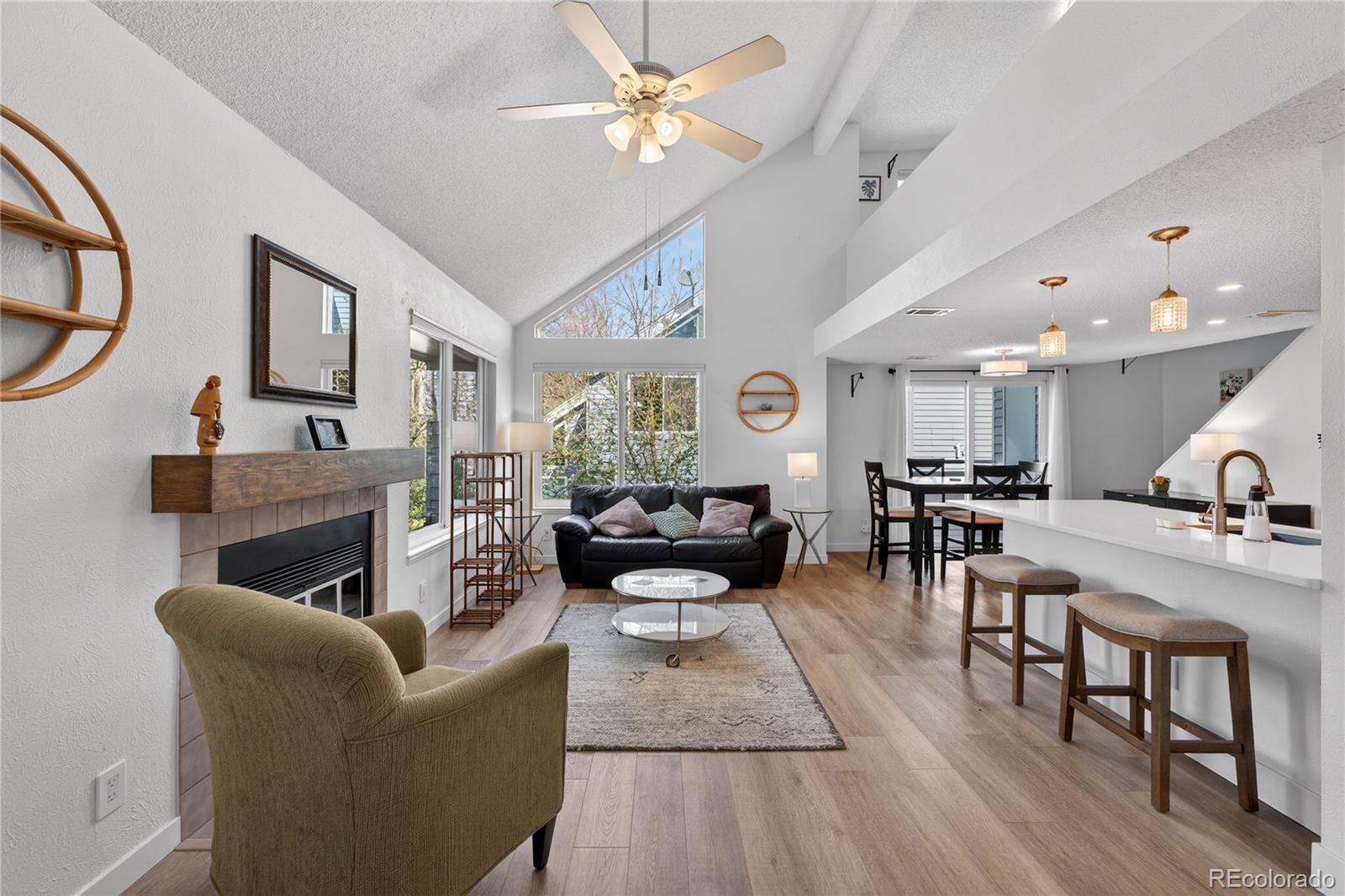 MLS Image #2 for 8500 e jefferson avenue 8b,denver, Colorado