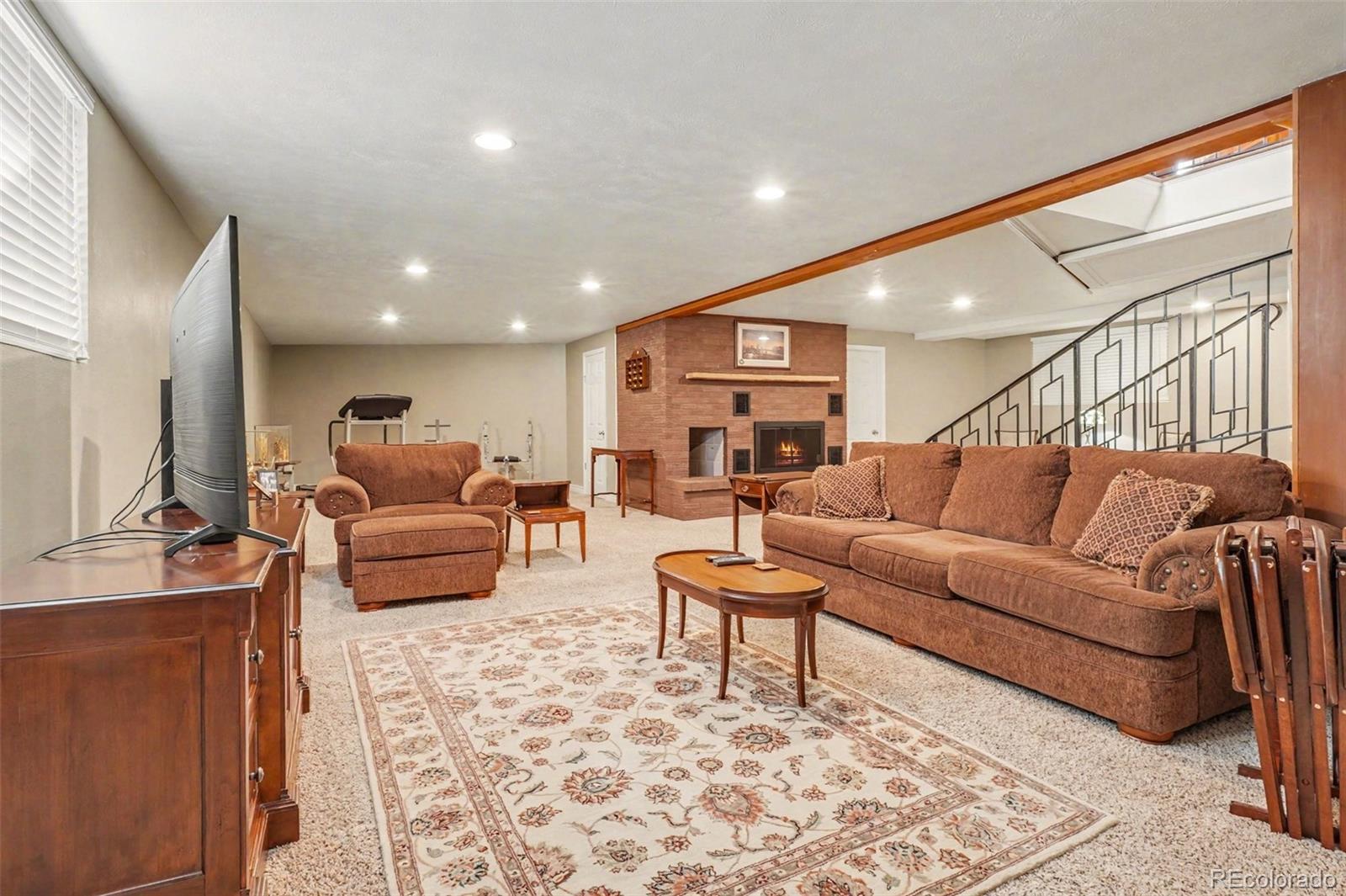 MLS Image #18 for 1915  union drive,lakewood, Colorado