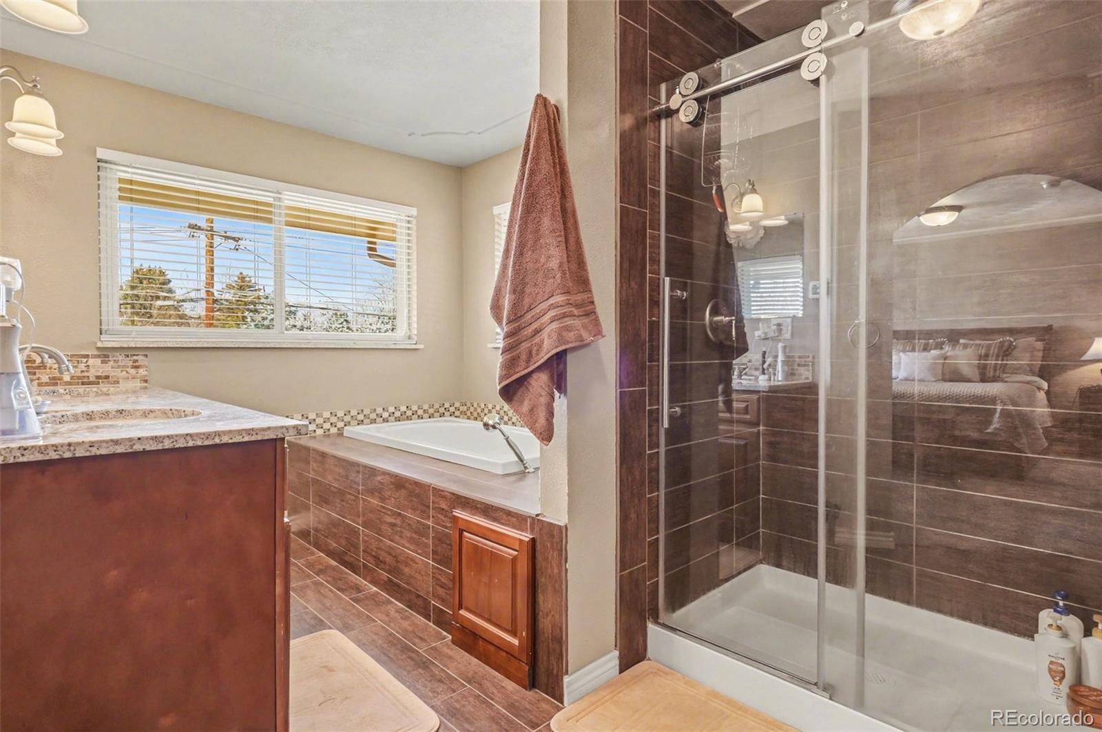 MLS Image #32 for 1915  union drive,lakewood, Colorado