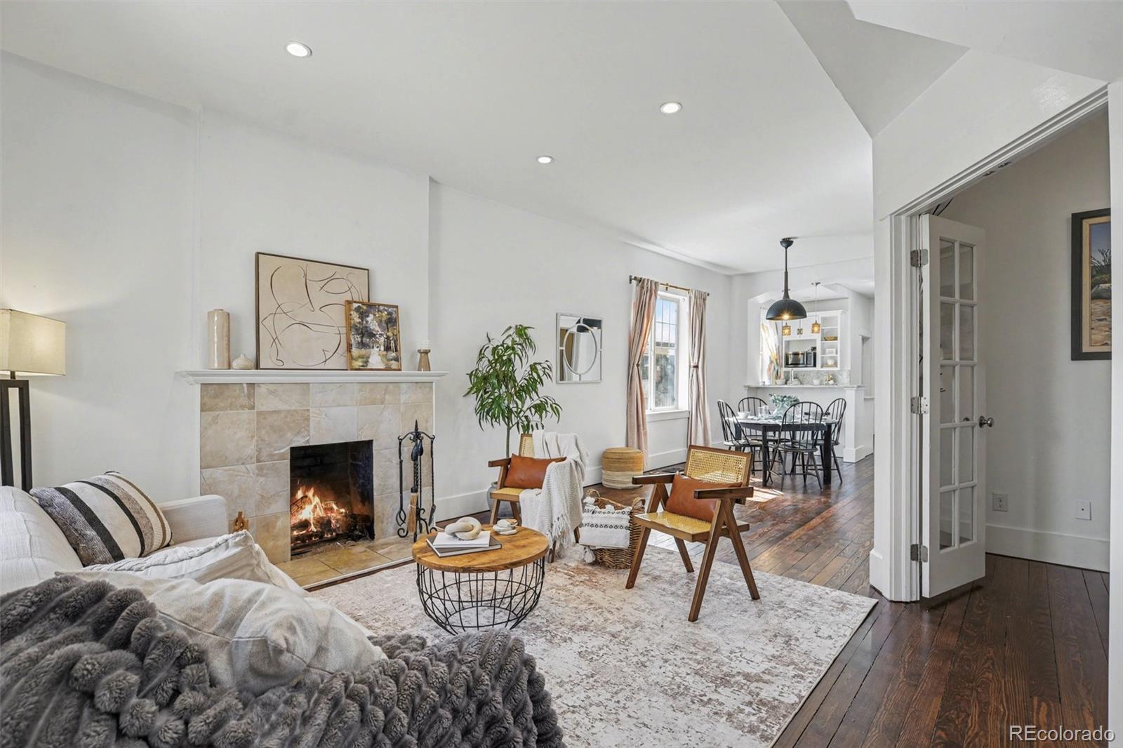 MLS Image #3 for 3131 n franklin street,denver, Colorado