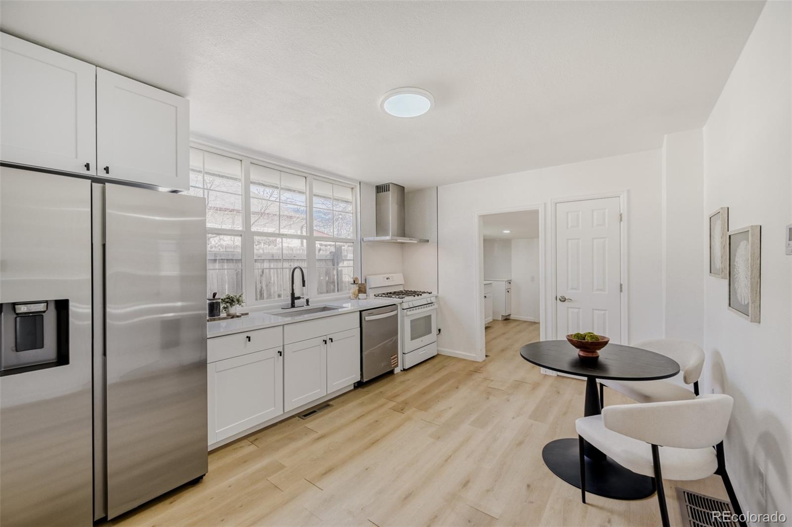 MLS Image #10 for 4320  clayton street,denver, Colorado
