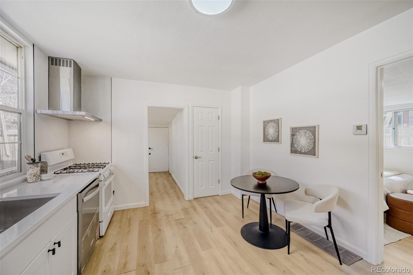 MLS Image #11 for 4320  clayton street,denver, Colorado