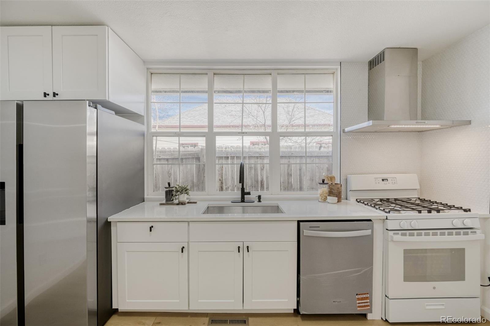 MLS Image #14 for 4320  clayton street,denver, Colorado