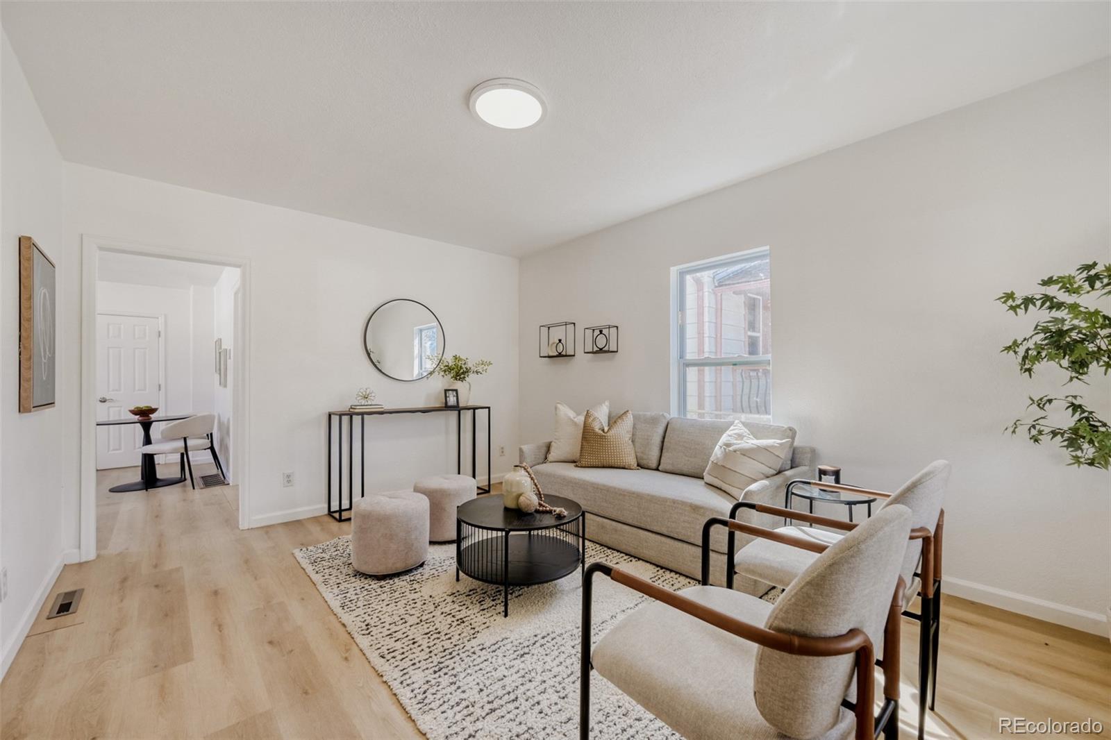 MLS Image #4 for 4320  clayton street,denver, Colorado