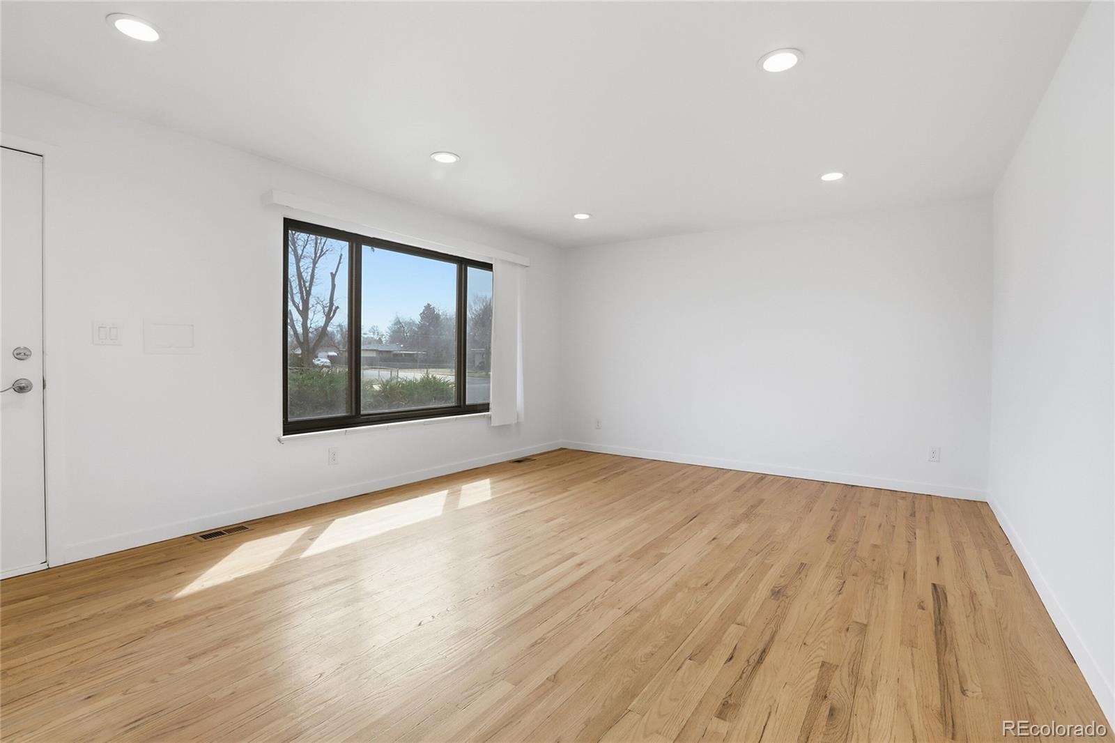MLS Image #2 for 3101  victor street,aurora, Colorado