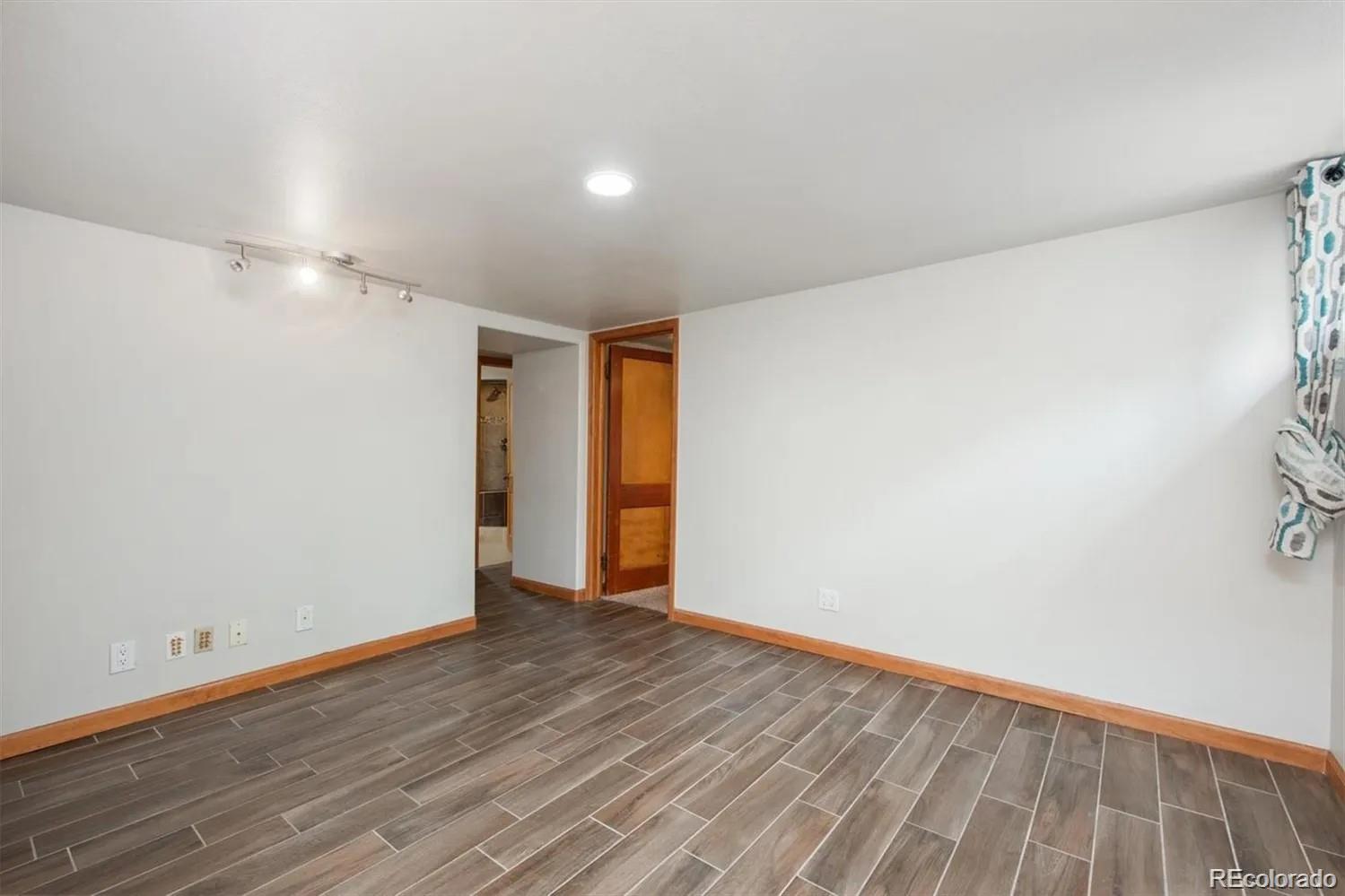MLS Image #11 for 3201  stuart street,denver, Colorado