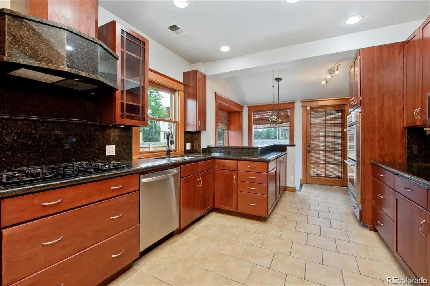 MLS Image #6 for 3201  stuart street,denver, Colorado