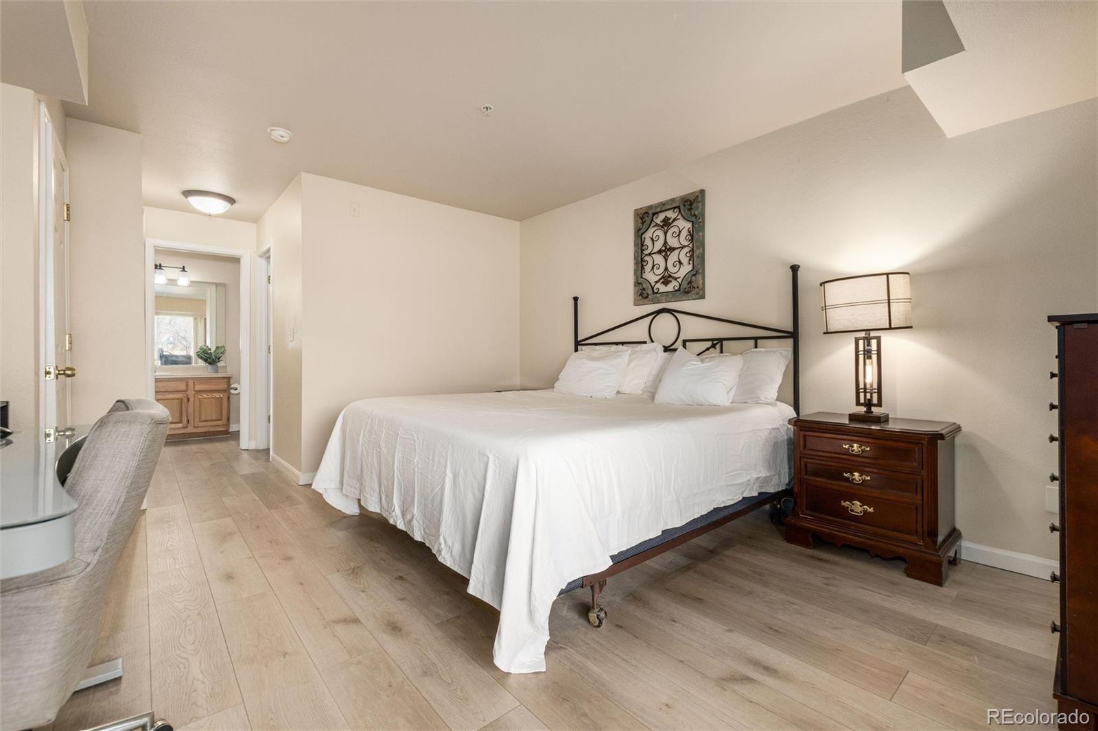 MLS Image #18 for 12304 w cross drive 103,littleton, Colorado
