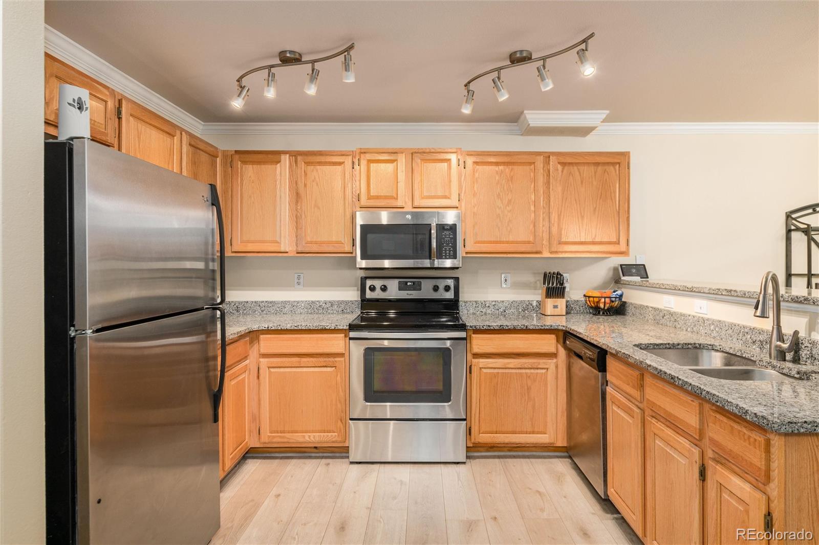 MLS Image #5 for 12304 w cross drive 103,littleton, Colorado