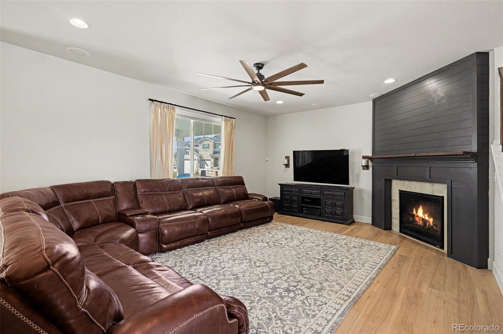 MLS Image #4 for 4579  gray wolf lane,castle rock, Colorado
