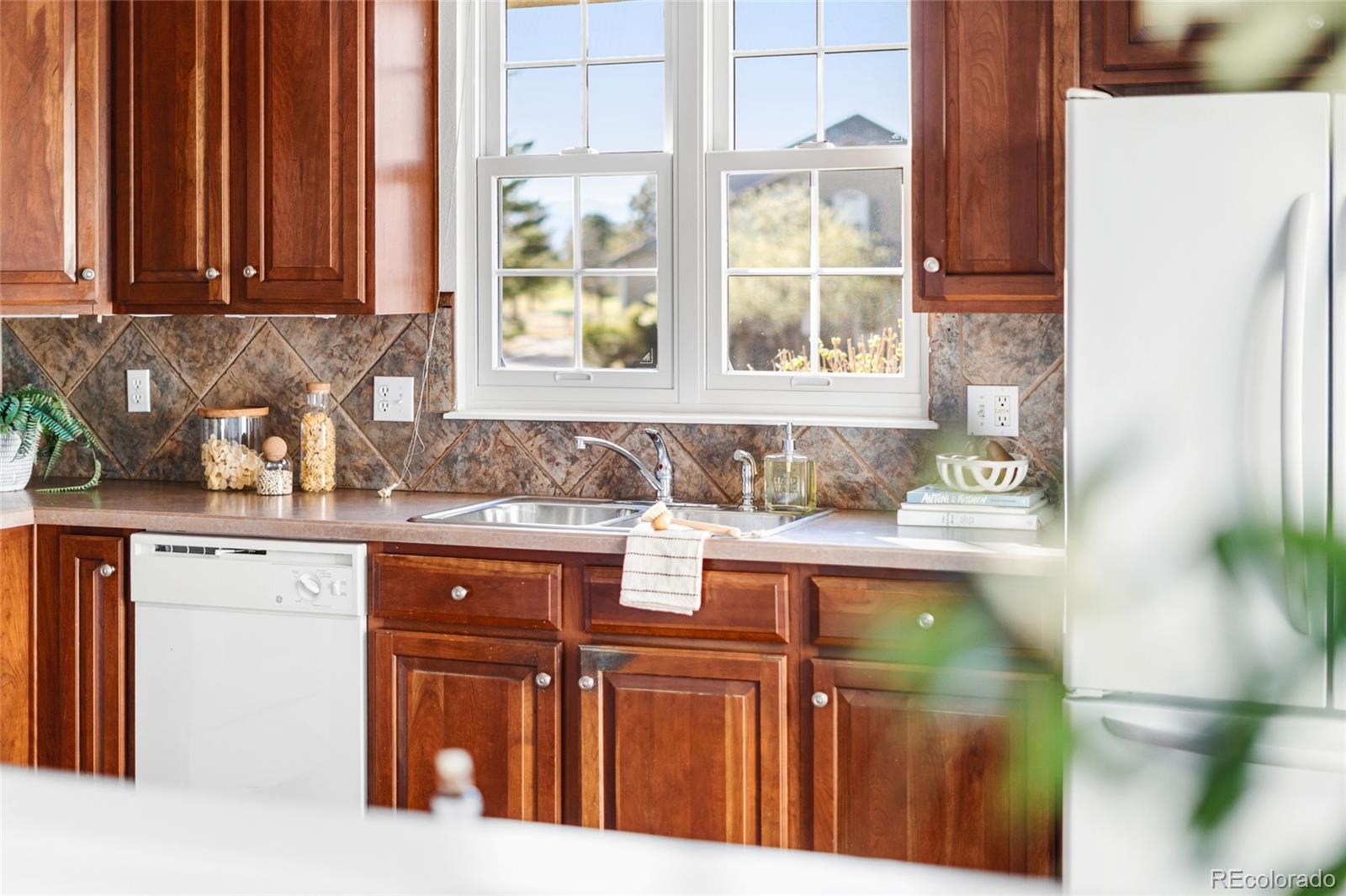 MLS Image #6 for 8880  edinburgh circle ,highlands ranch, Colorado