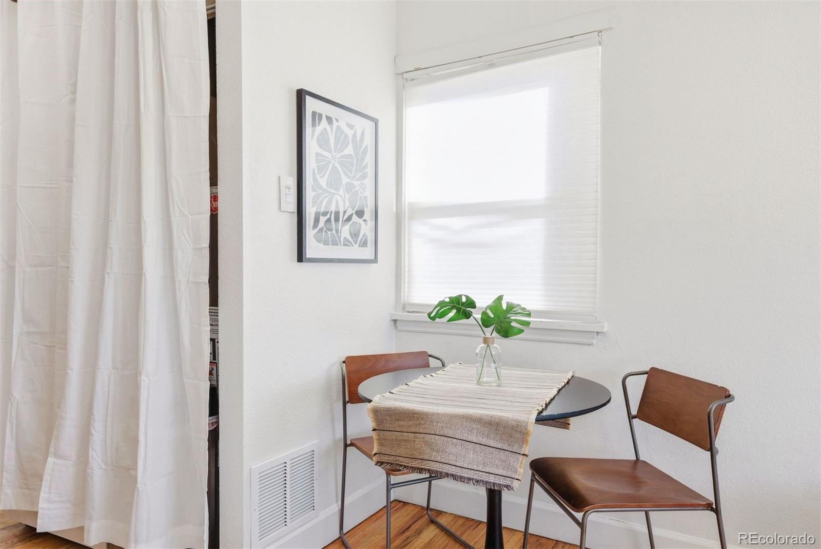 MLS Image #13 for 1738  valentia street,denver, Colorado