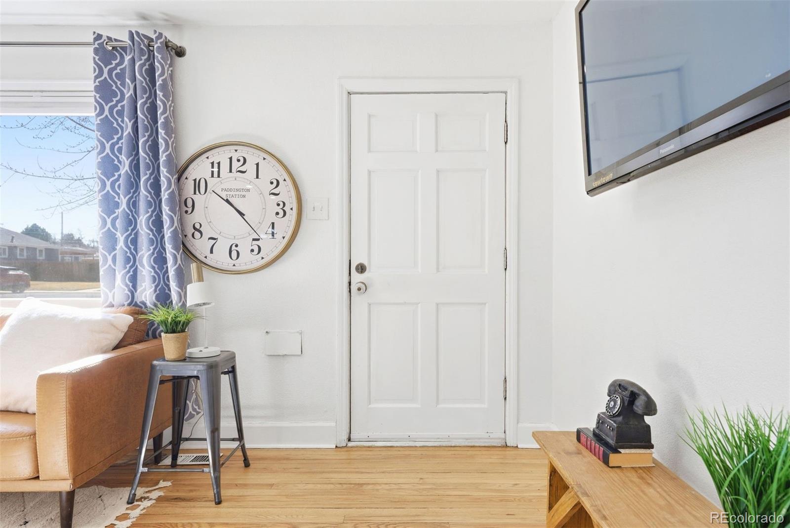 MLS Image #4 for 1738  valentia street,denver, Colorado