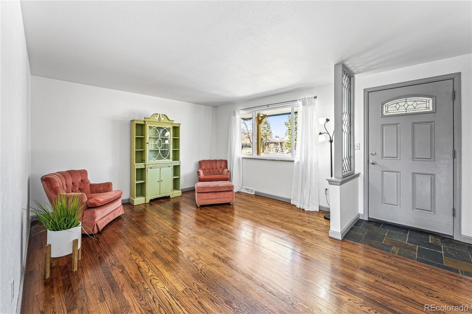 MLS Image #4 for 8118  benton way,arvada, Colorado