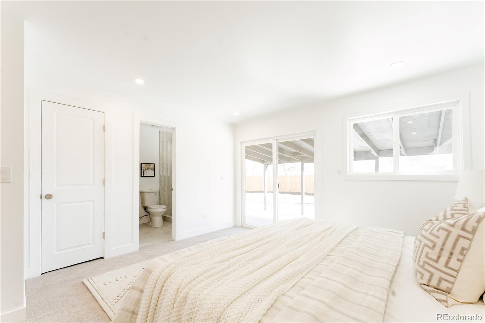 MLS Image #12 for 4790 w mexico avenue,denver, Colorado