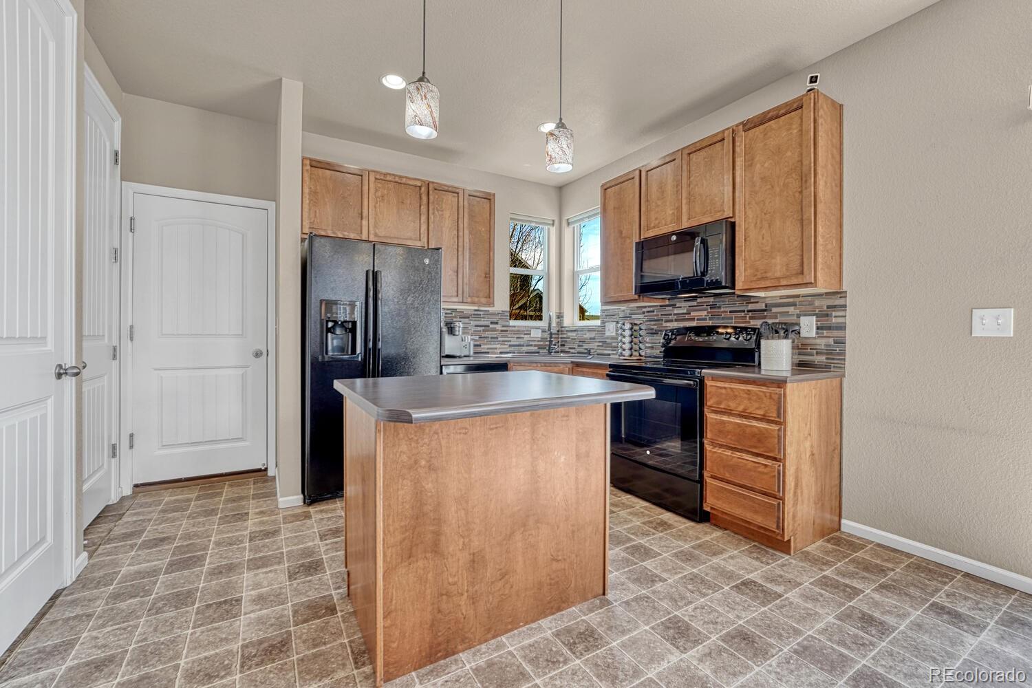 MLS Image #11 for 490  dukes way,dacono, Colorado
