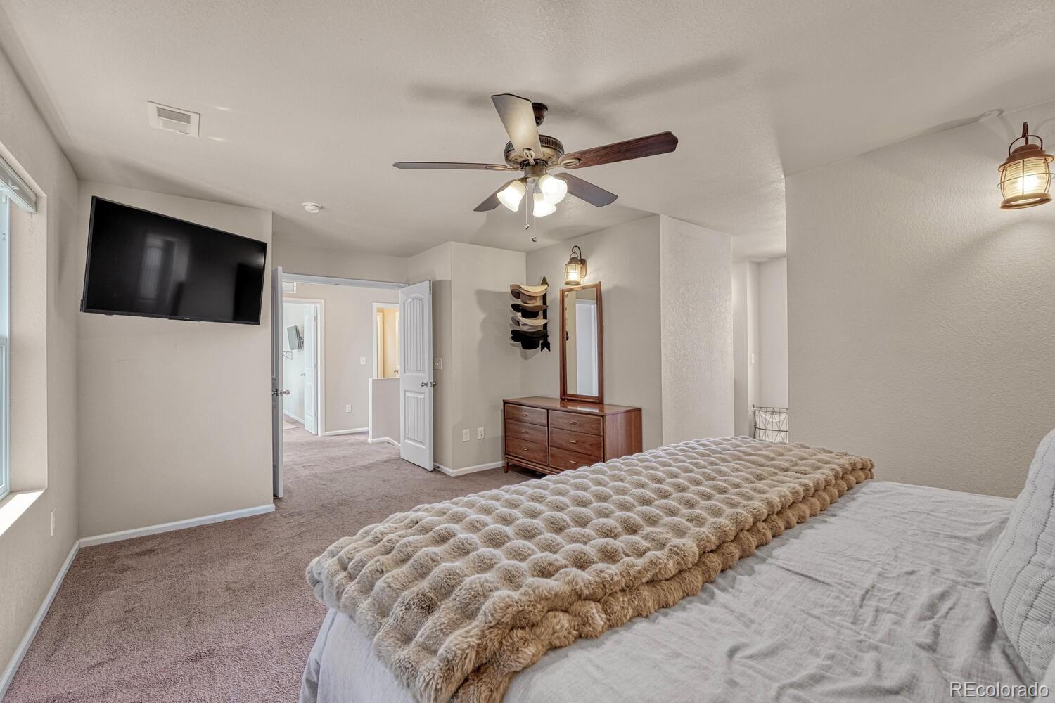 MLS Image #17 for 490  dukes way,dacono, Colorado
