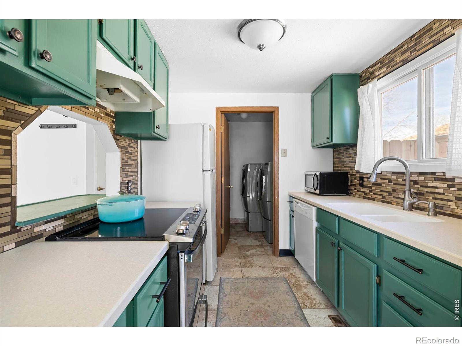 MLS Image #10 for 3319  liverpool street,fort collins, Colorado