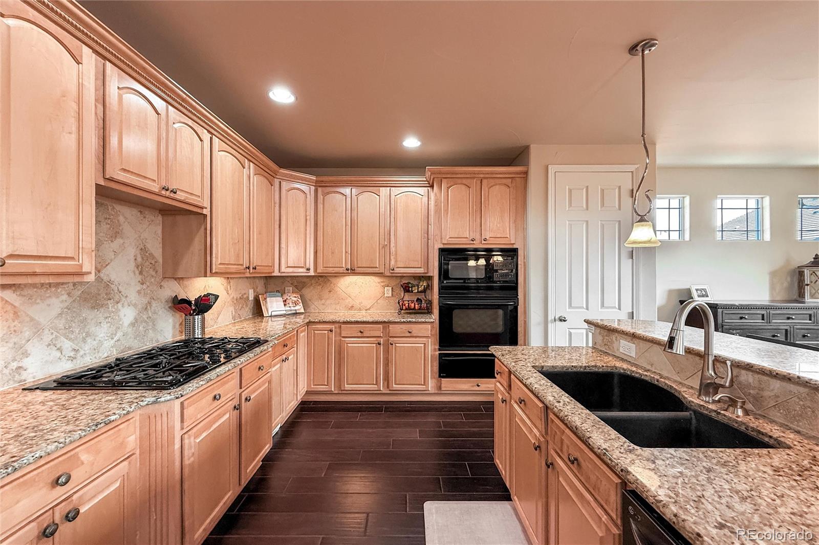 MLS Image #15 for 11462  chambers drive,commerce city, Colorado