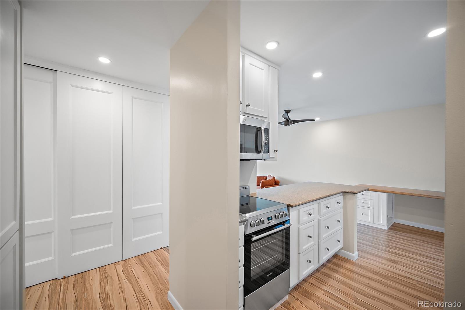 MLS Image #21 for 900  saturn drive 702,colorado springs, Colorado