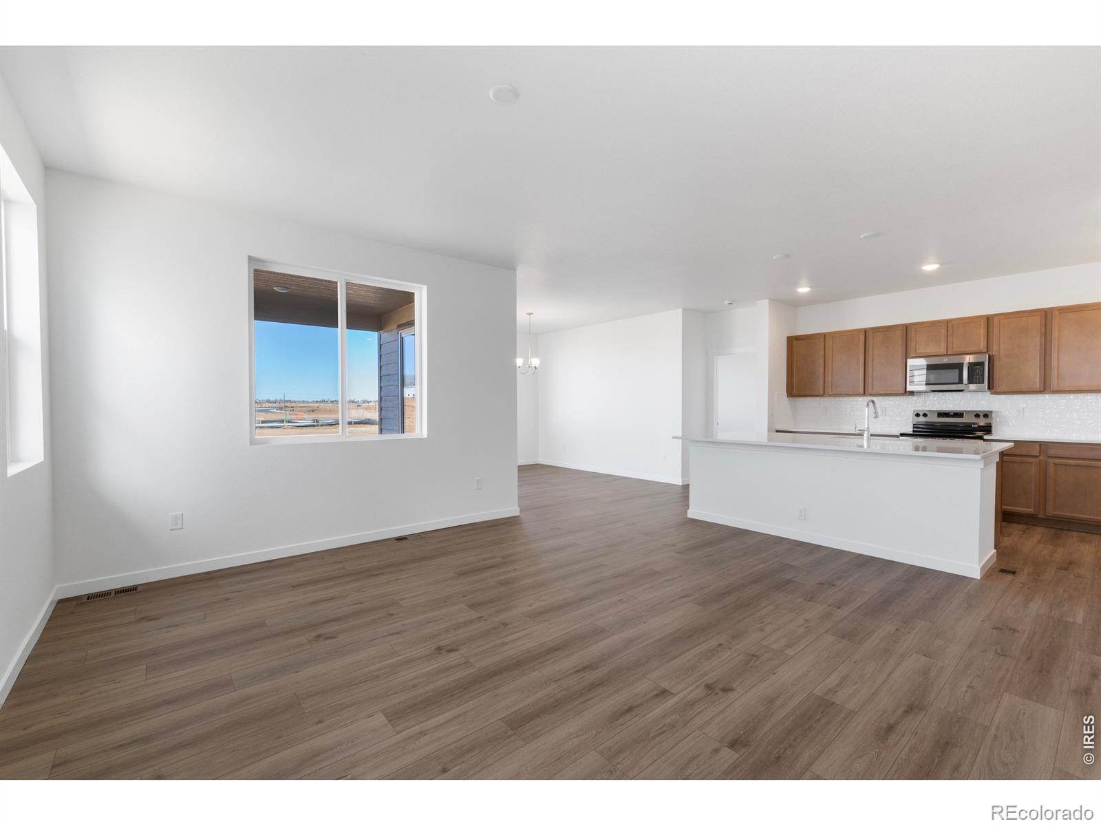 MLS Image #6 for 1454  boyle street,windsor, Colorado