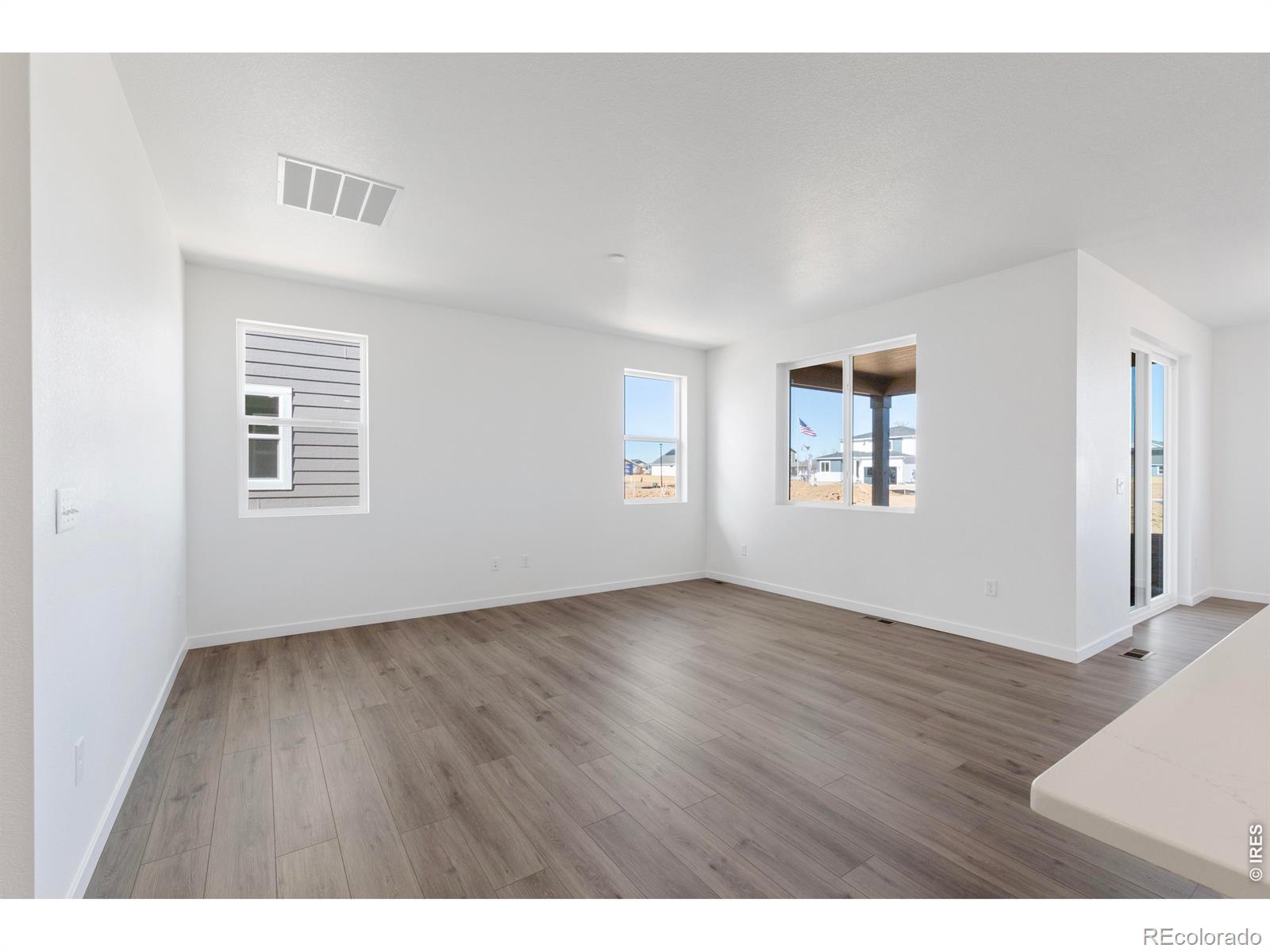MLS Image #8 for 1454  boyle street,windsor, Colorado