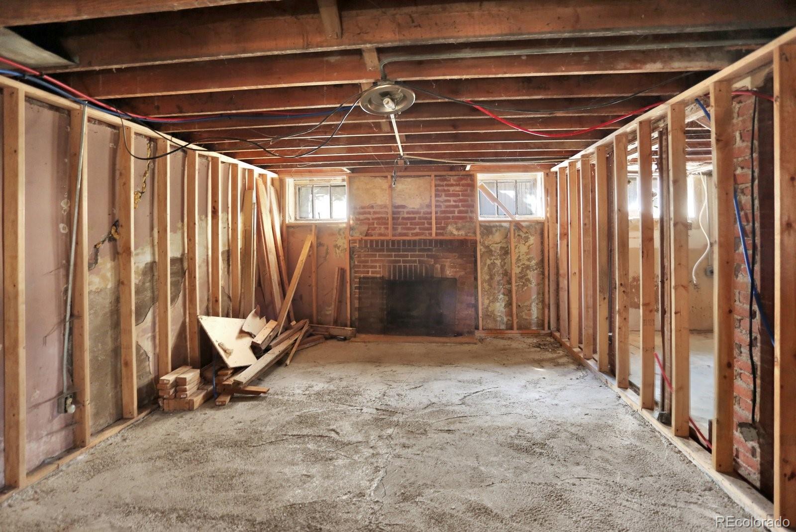 MLS Image #10 for 2451 n york street,denver, Colorado