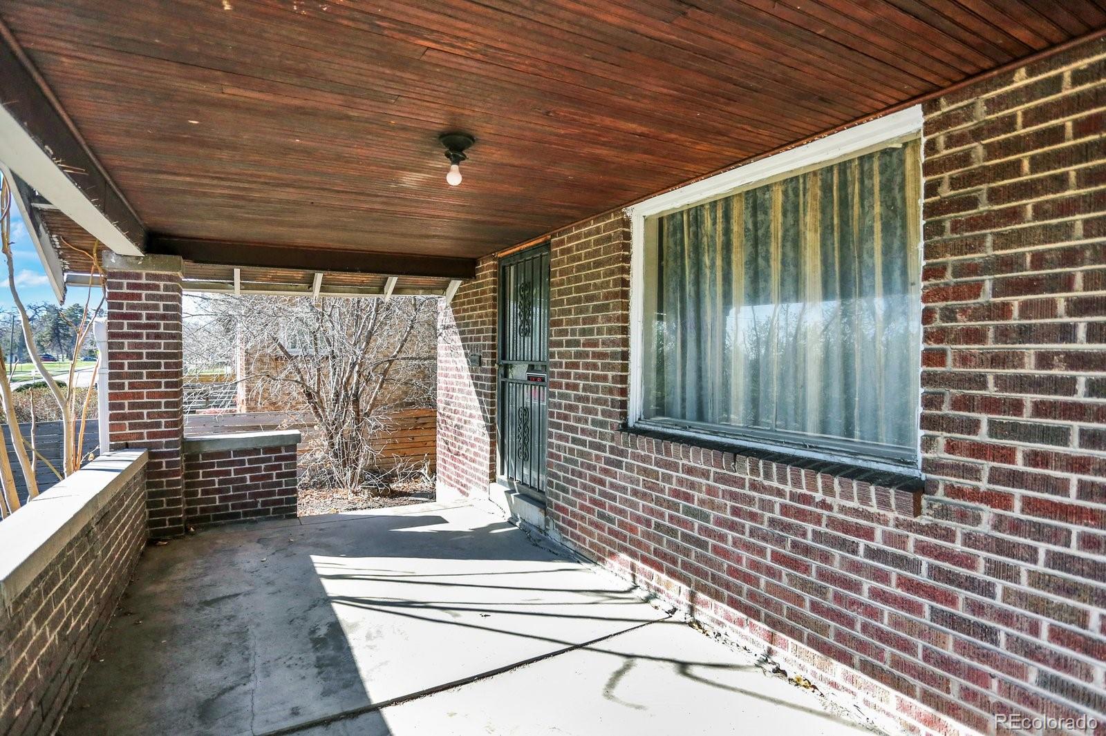 MLS Image #11 for 2451 n york street,denver, Colorado