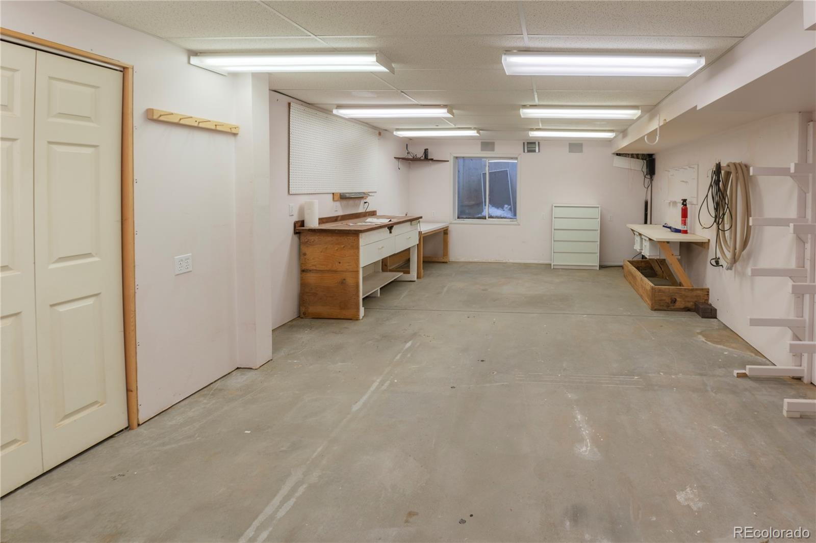 MLS Image #17 for 937 s emporia street,denver, Colorado