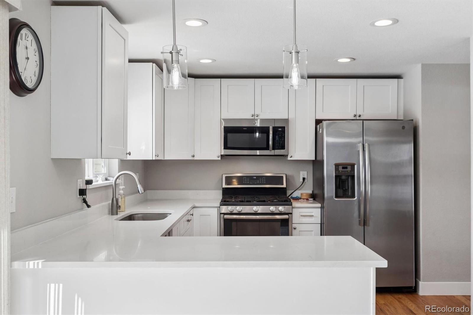 MLS Image #12 for 11524 w tulane place,littleton, Colorado