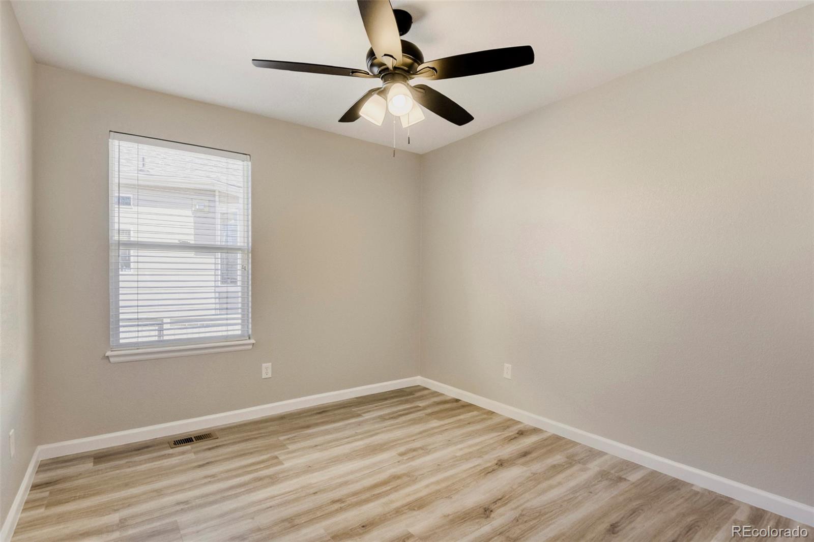 MLS Image #18 for 10369  cheetah tail ,lone tree, Colorado