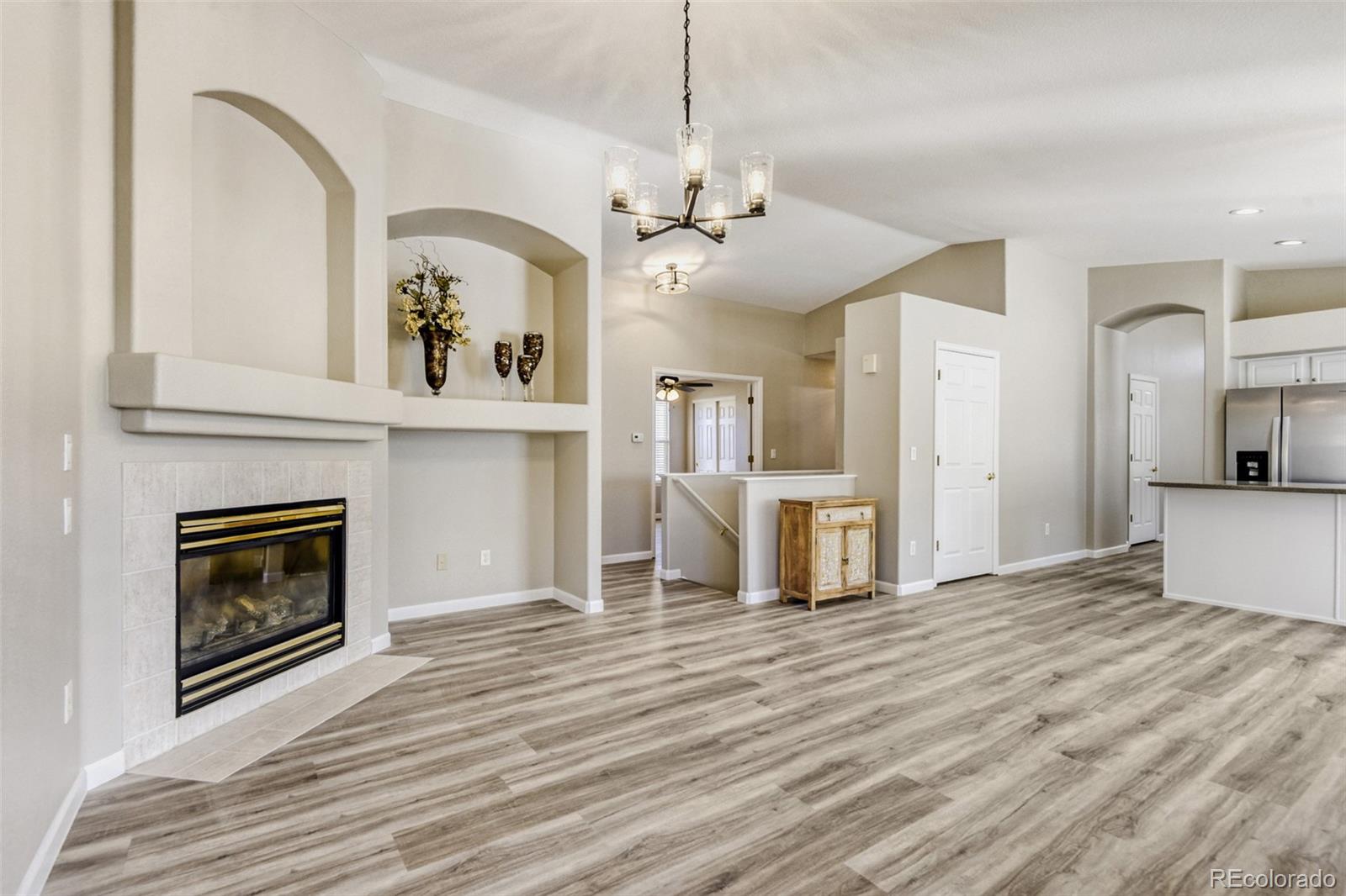 MLS Image #3 for 10369  cheetah tail ,lone tree, Colorado