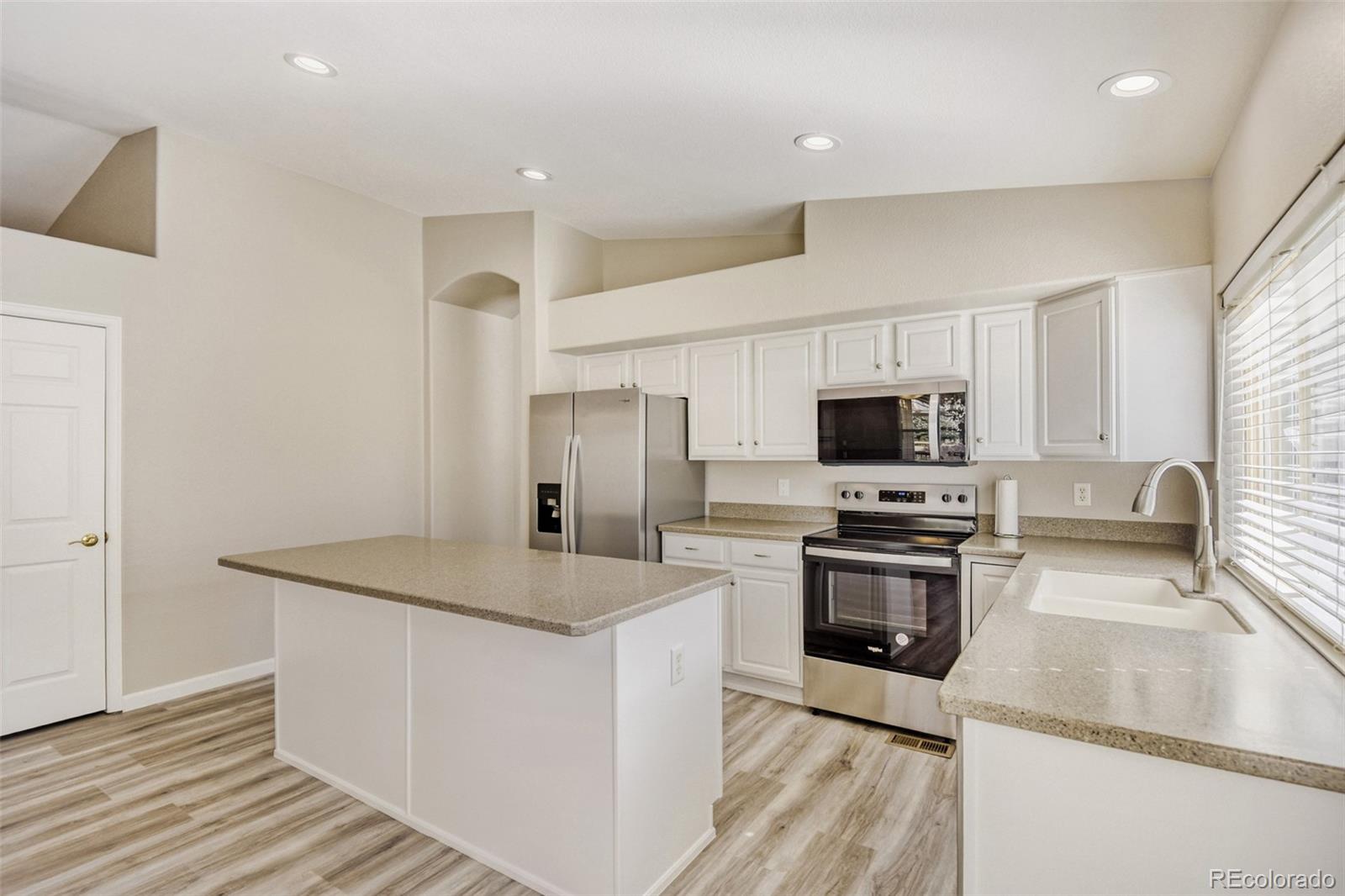MLS Image #7 for 10369  cheetah tail ,lone tree, Colorado